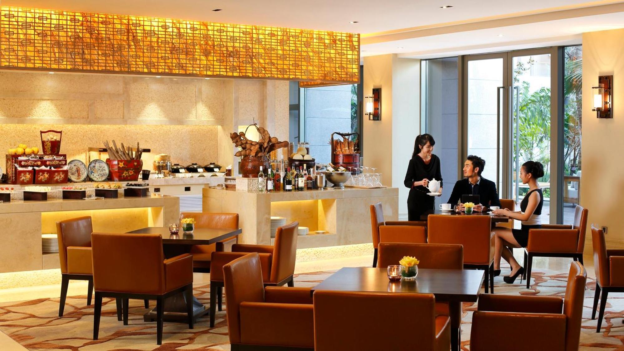 Отель Intercontinental Kunming By Ihg Экстерьер фото