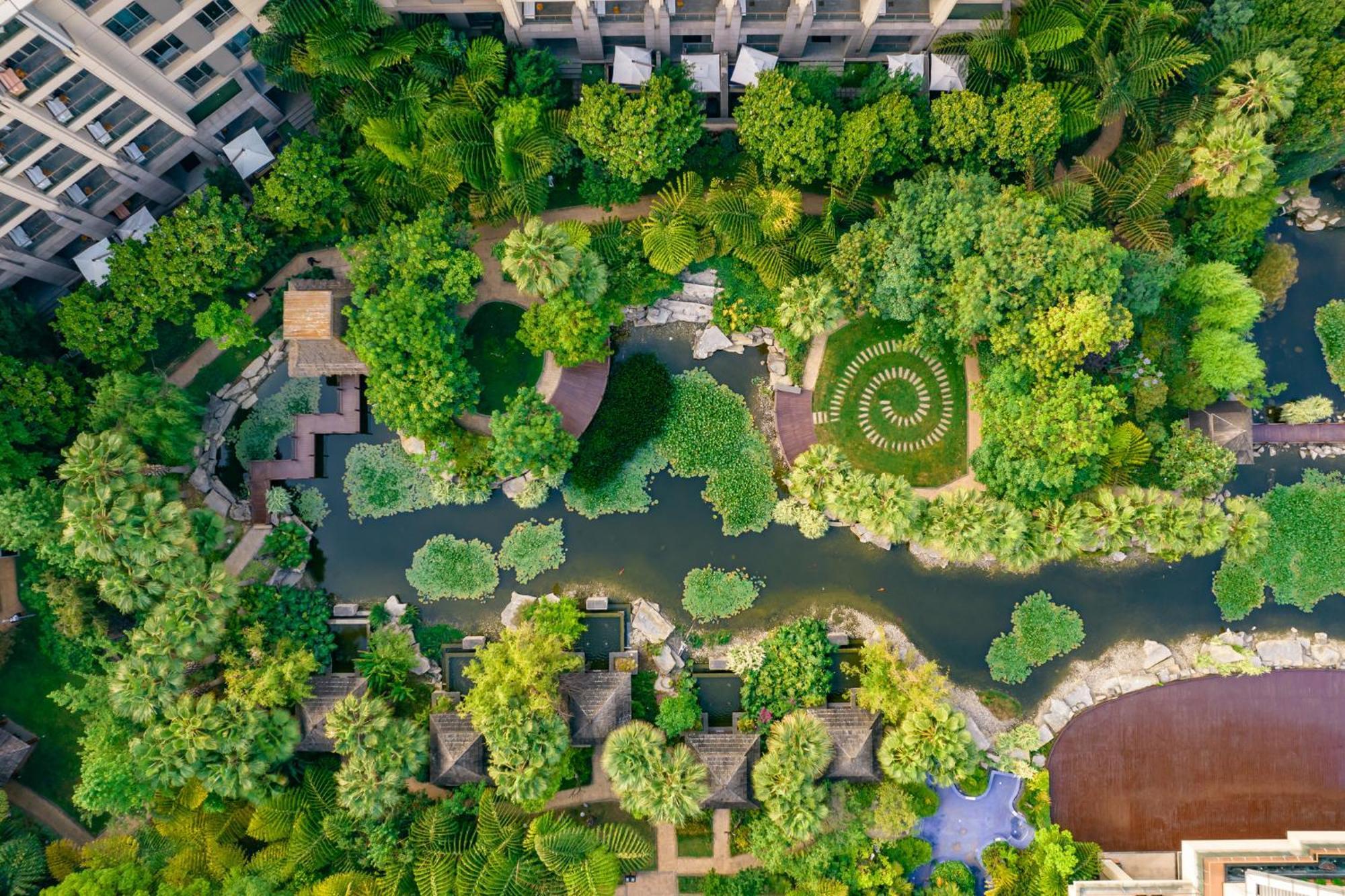 Отель Intercontinental Kunming By Ihg Экстерьер фото